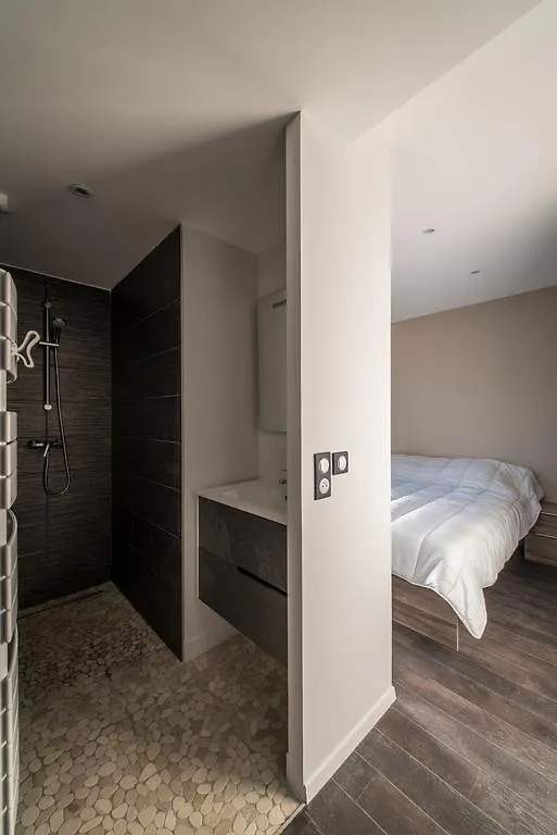 La Prairie Apartment Annecy